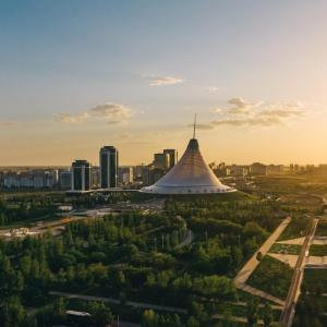 Халықтың 70%-ы еліміз дұрыс бағытта дамып жатыр деп есептейді – зерттеу Халық саяси және әлеуметтік-экономикалық жағдайға қалыпты оптимистік баға беріп отыр.